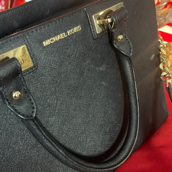 Michael Kors Handbags - Mk Handbag Square with wallet